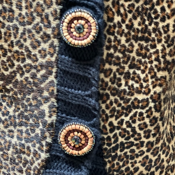 Vintage Lianne Barnes Leopard Cow Hair and Knit Vest - Picture 5 of 9